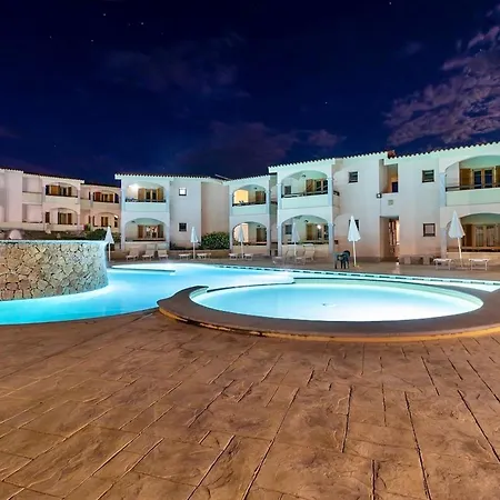 With Swimming Pool Just 300 Mt From The Baia Delle Mimose-beach * Badesi